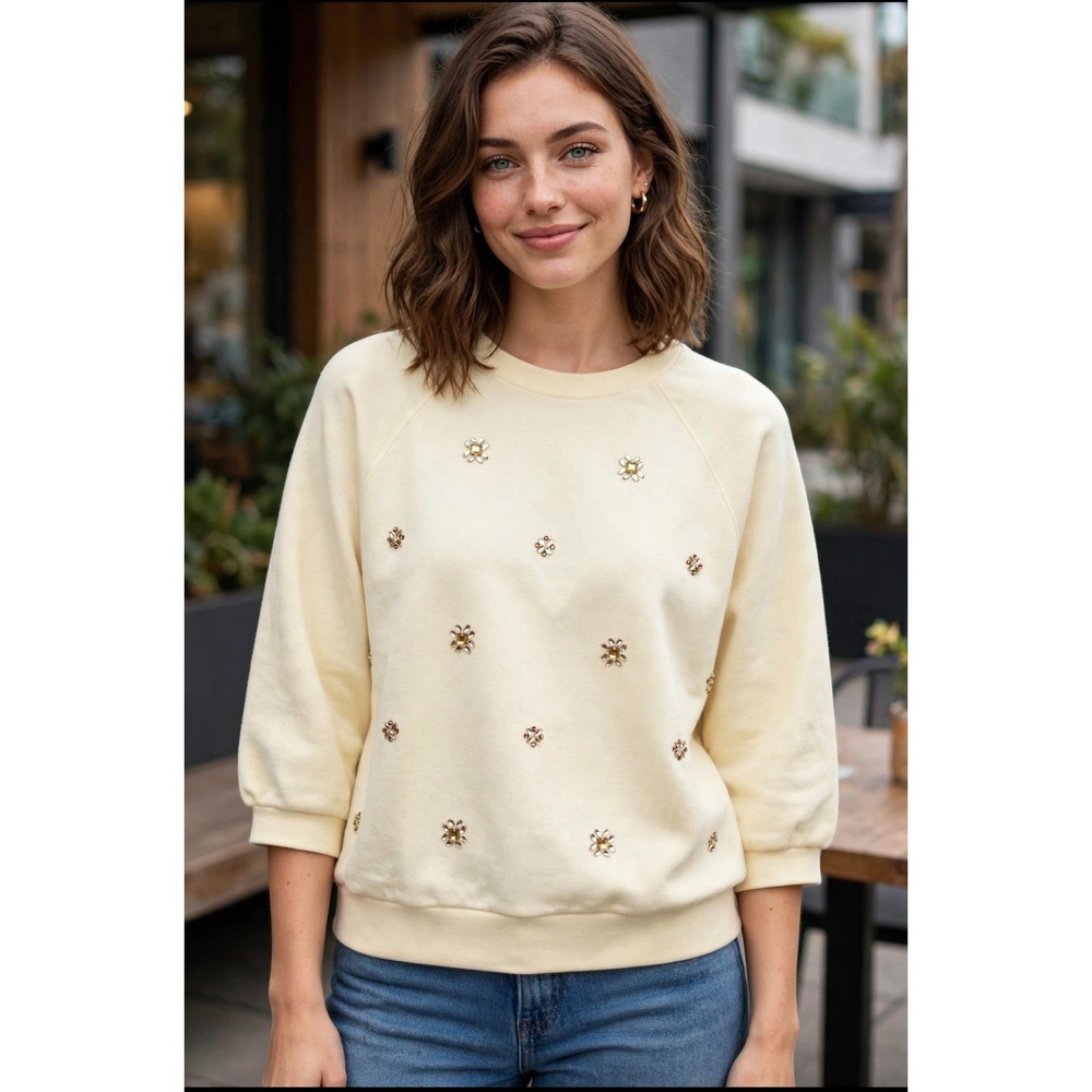 On 34th Women XXL Yellow Rhinestone Flower Raglan Sweatshirt 3/4 Sleeve